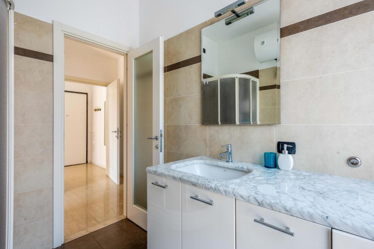 Amazing House In Porta Venezia By Easylife Apartment มิลาน ภายนอก รูปภาพ