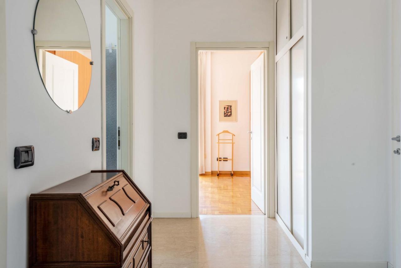 Amazing House In Porta Venezia By Easylife Apartment มิลาน ภายนอก รูปภาพ